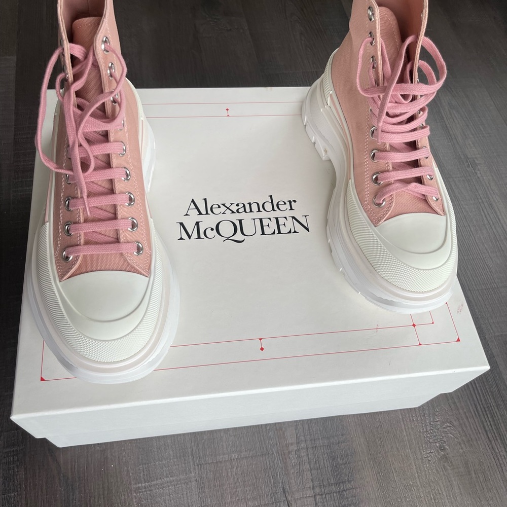 Women Alexander McQueen Sneakers